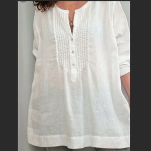 EUC J. Jill love linen. White 100 % linen pin tucked shirt. Size women’s XS.